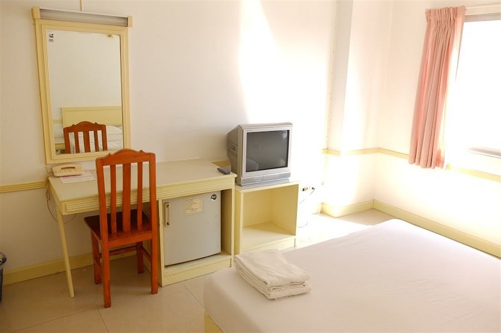 U-Sa Family Hotel Chiang Mai Eksteriør billede