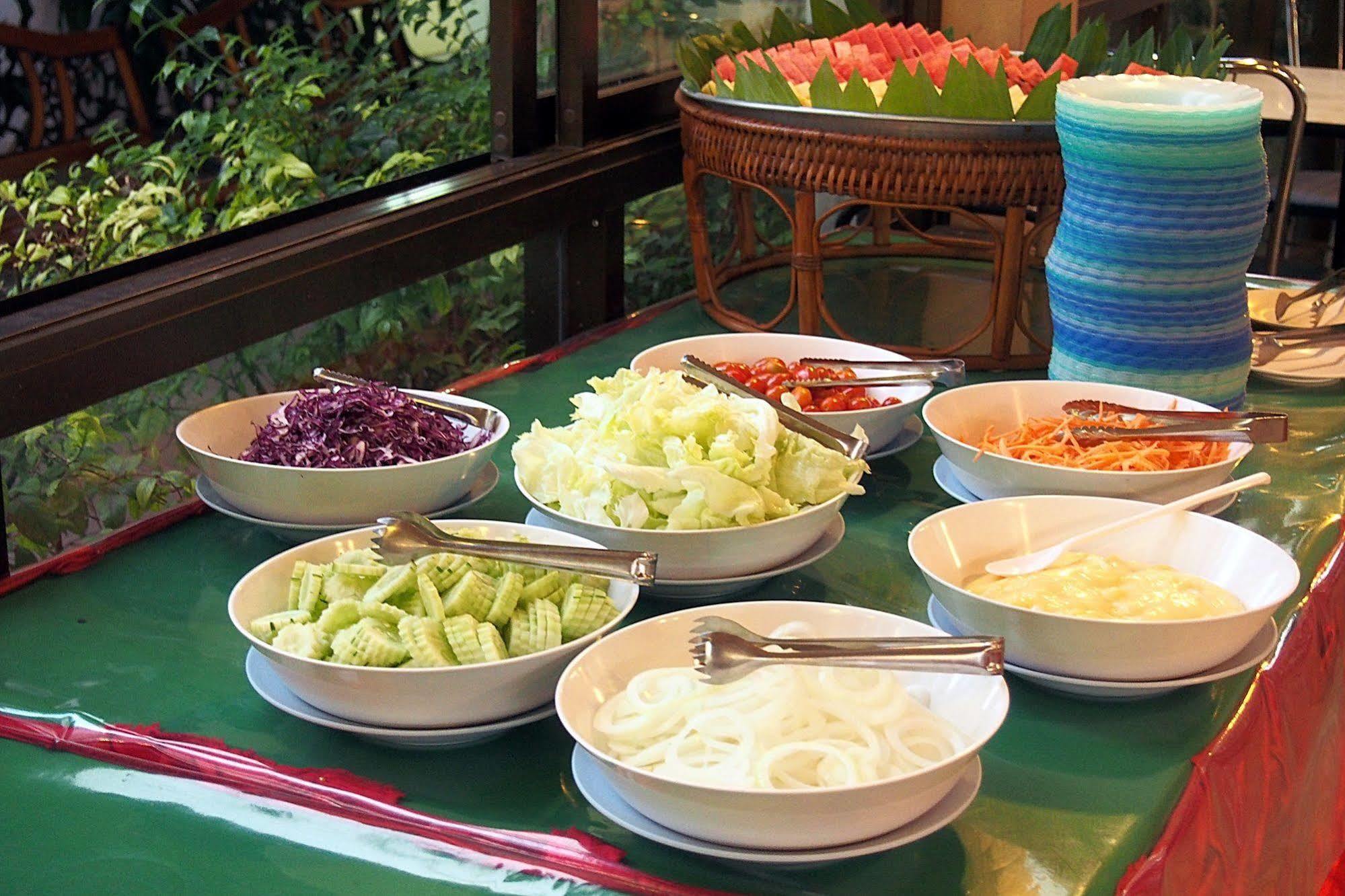 U-Sa Family Hotel Chiang Mai Eksteriør billede